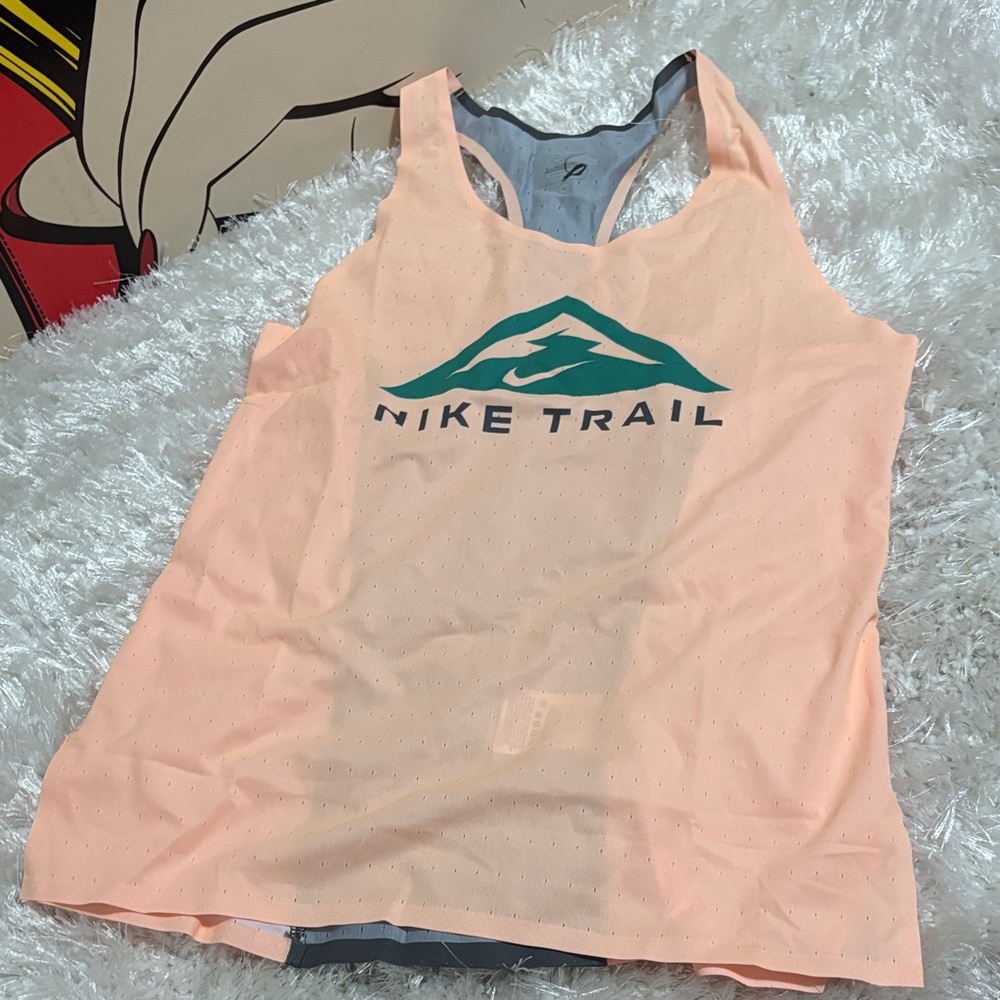 Nike Trail Light Peach Tank Top